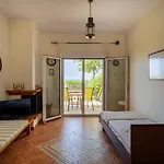 Blue Pearl-beachfront Maisonette Apartamento