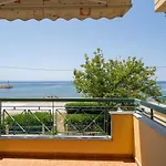 Apartamento Blue Pearl-beachfront Maisonette *