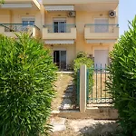 Blue Pearl-beachfront Maisonette Apartamento