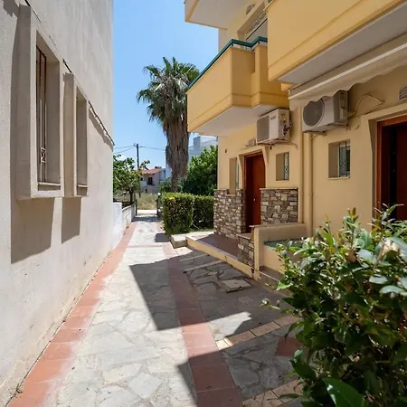 Blue Pearl-beachfront Maisonette * Nikiti (Sithonia)
