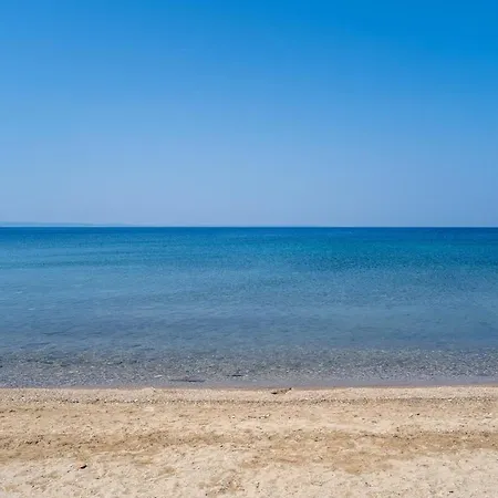Blue Pearl-beachfront Maisonette Apartmán *