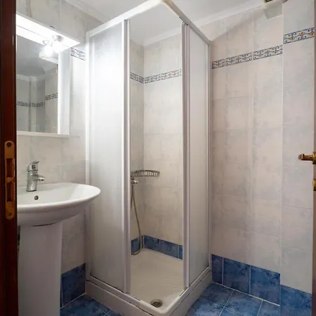 Blue Pearl-beachfront Maisonette *